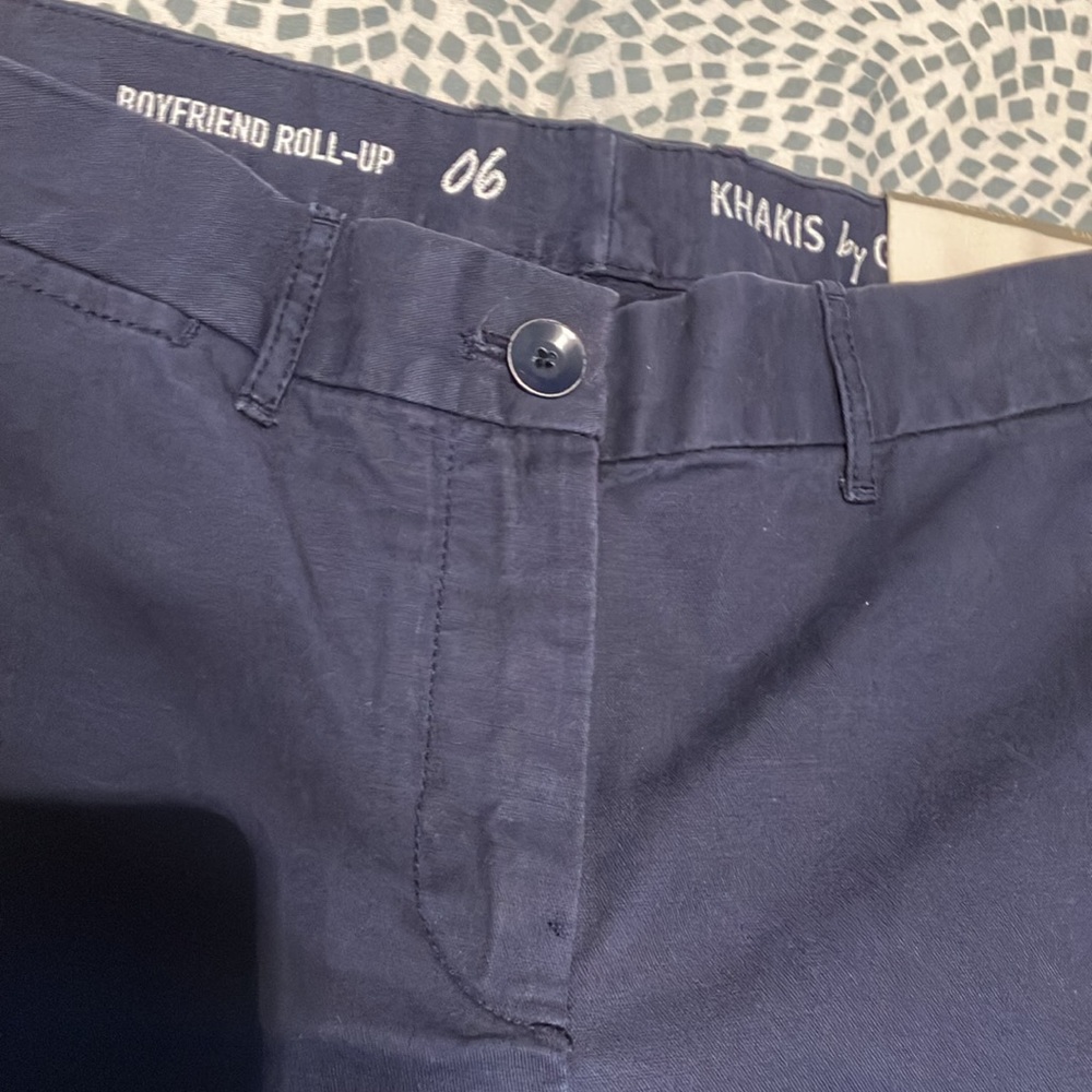 NWT Gap Navy Boyfriend Roll-Up Khakis - Picture 2 of 7